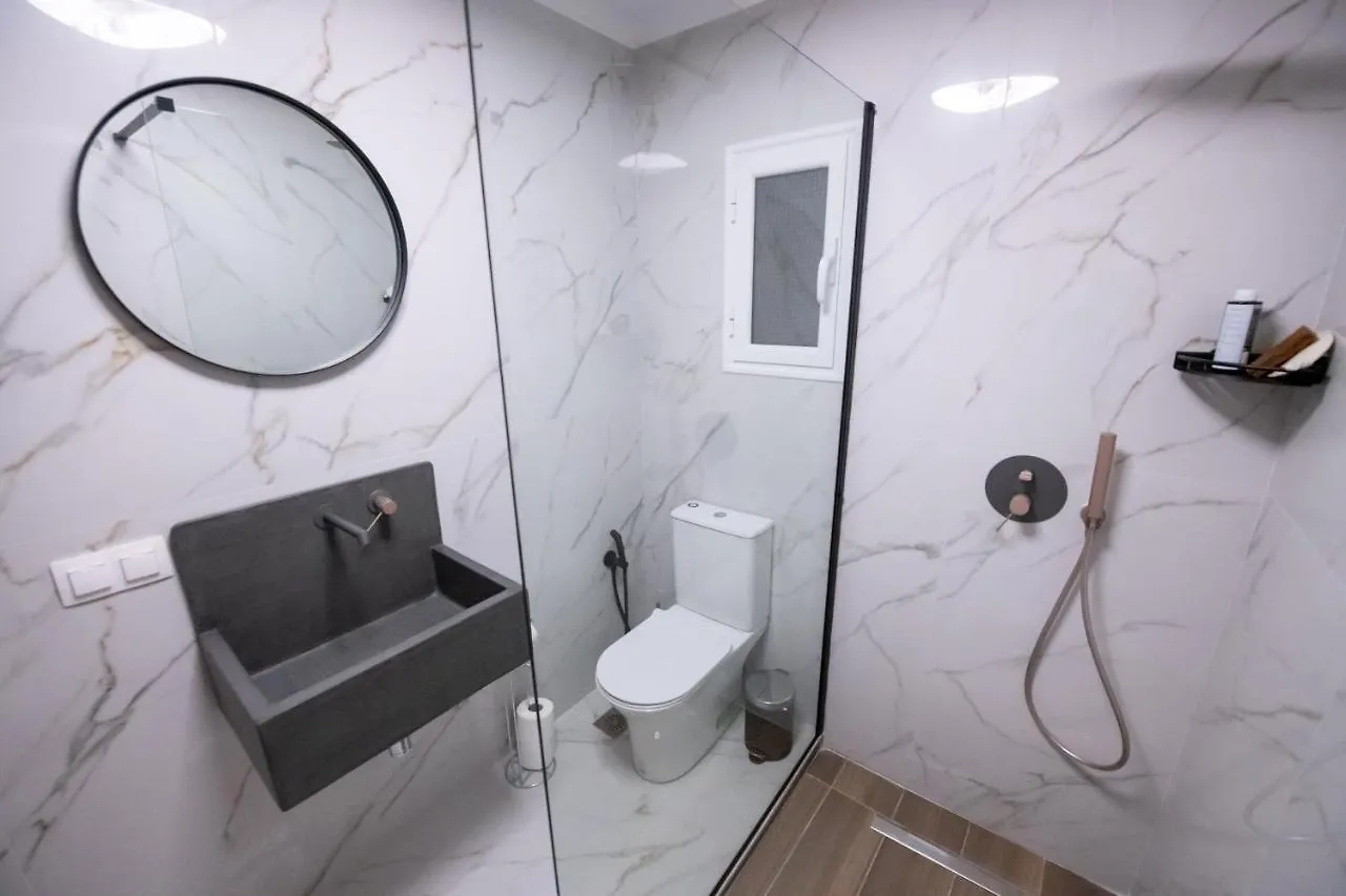 Centerstage1 Boutique Apartment - Hemisphere1 Stylish Studio Thessaloniki Greece
